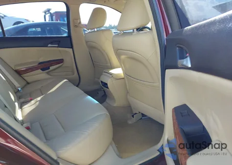 2012 Honda Accord 2.4 Ex-L z USA, uszkodzony, nr VIN 1HGCP2F81CA121721